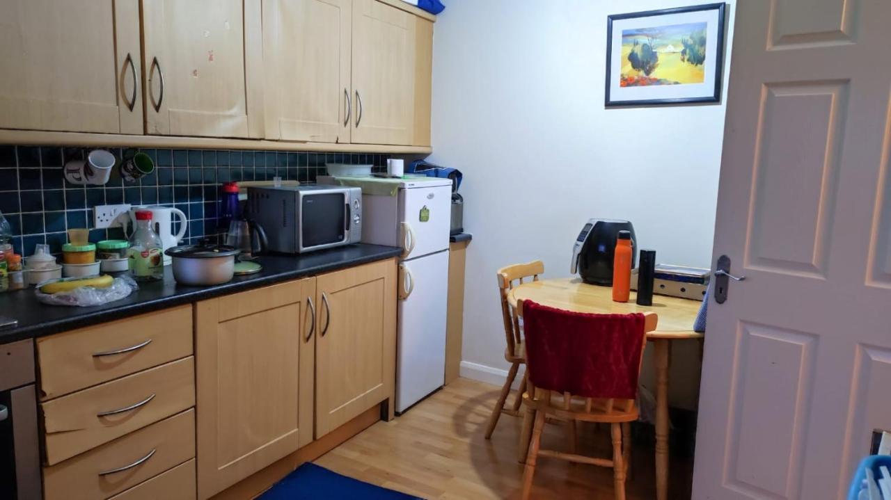 غالواي Budget-Friendly Self-Serve Lodging المظهر الخارجي الصورة